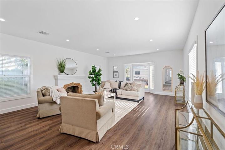 1859 W 84th Street, Los Angeles, California 90047