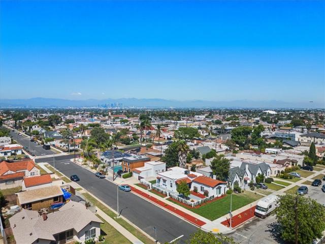 1859 W 84th Street, Los Angeles, California 90047