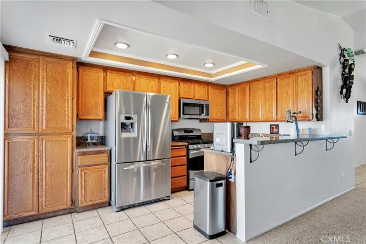 15454 Via Cartagena Street, Hesperia, California 92345