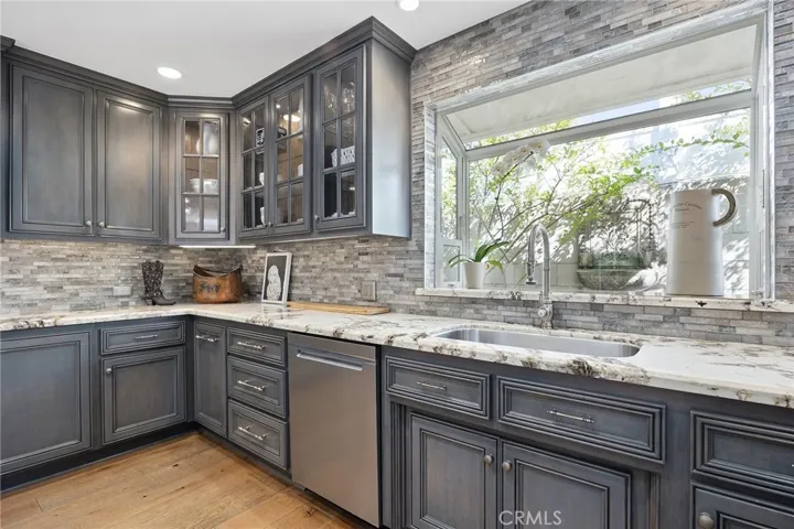 5320 Lakeview Avenue, Yorba Linda, California 92886