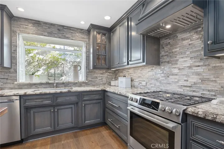 5320 Lakeview Avenue, Yorba Linda, California 92886