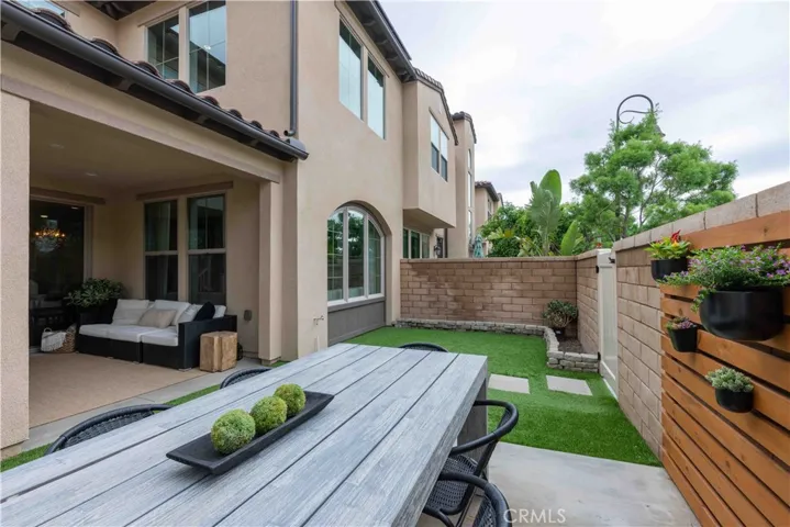 200 Finch, Lake Forest, California 92630
