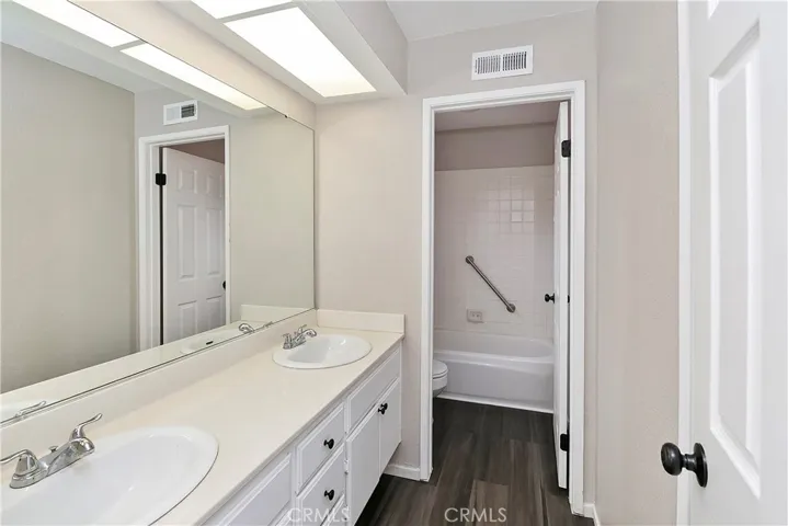 15650 Laguna Avenue, Lake Elsinore, California 92530