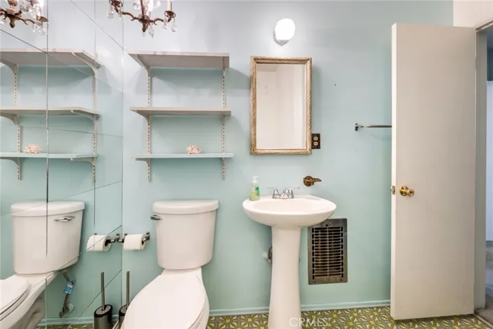 1305 Clock Avenue, Redlands, California 92374