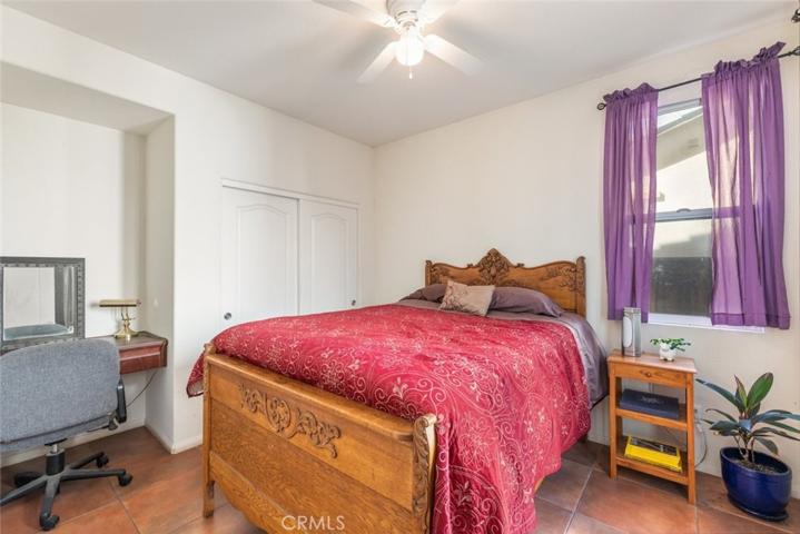 1240 Dutch Mill, Hemet, California 92545