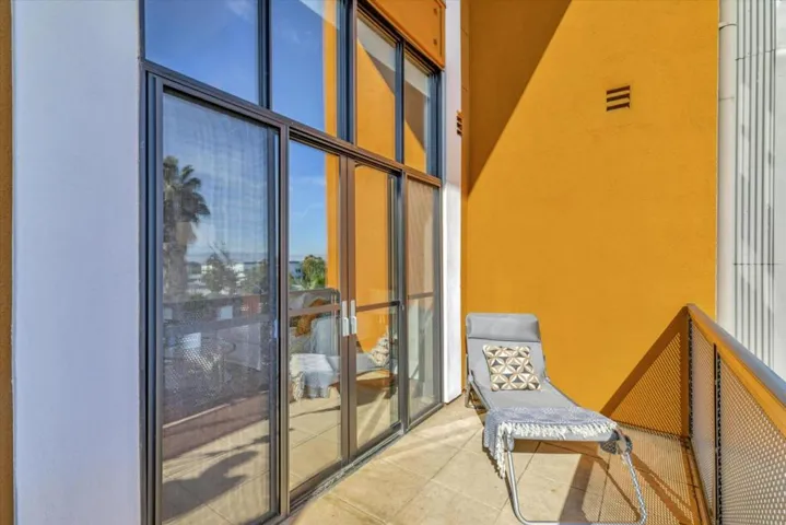 334 Santana Row 330, San Jose, California 95128