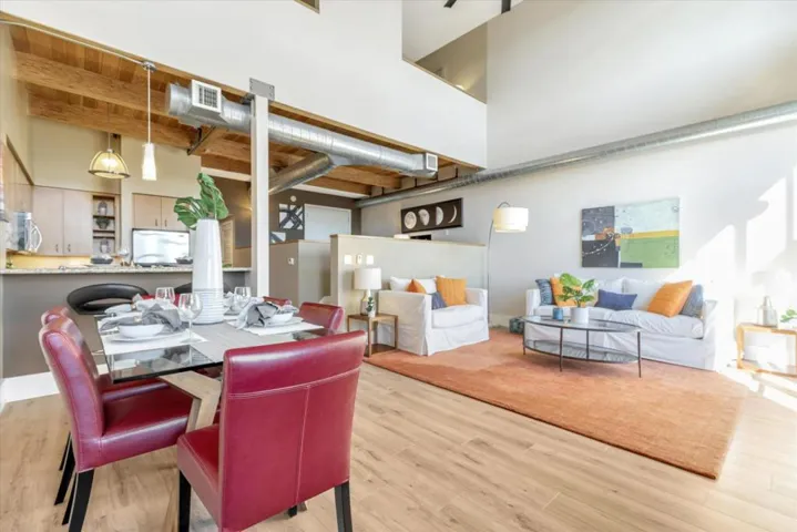 334 Santana Row 330, San Jose, California 95128