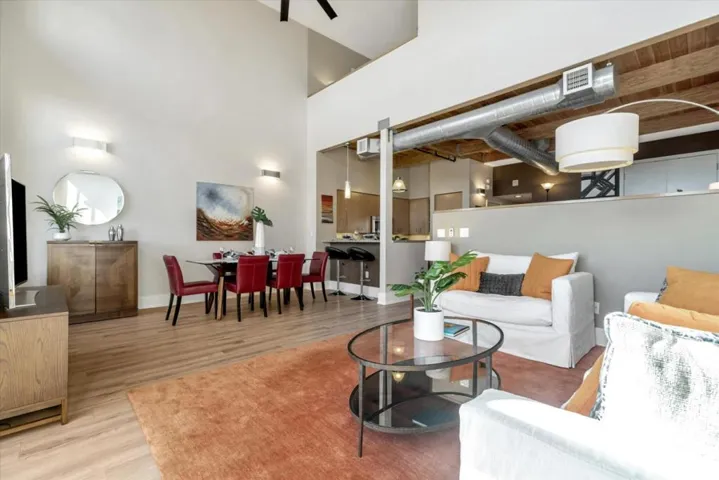 334 Santana Row 330, San Jose, California 95128