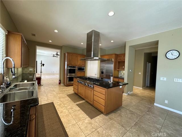 18960 Priceless Road, Perris, California 92570