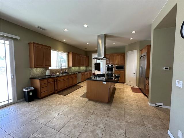 18960 Priceless Road, Perris, California 92570