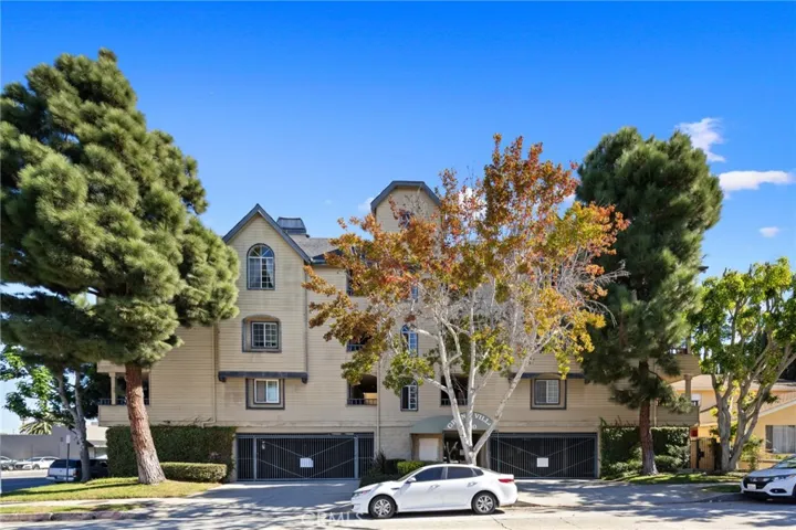 680 Grand Avenue 203, Long Beach, California 90814
