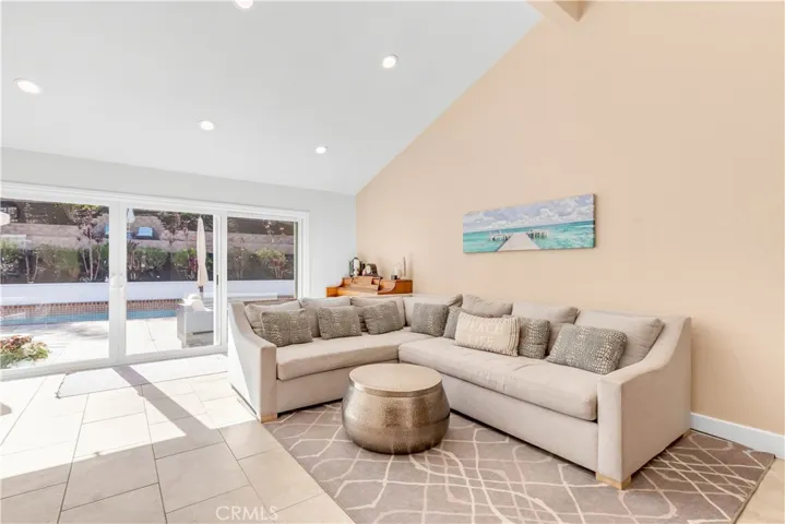 24881 Via Florecer, Mission Viejo, California 92692