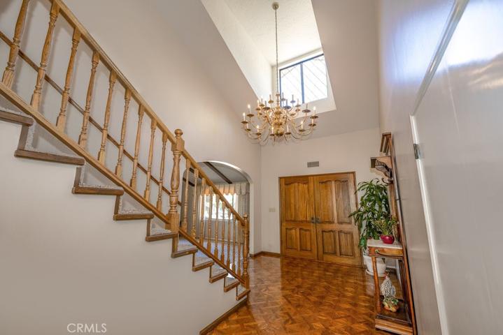 Entry & Staircase