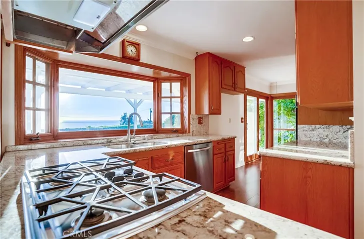30735 Rue De La Pierre, Rancho Palos Verdes, California 90275
