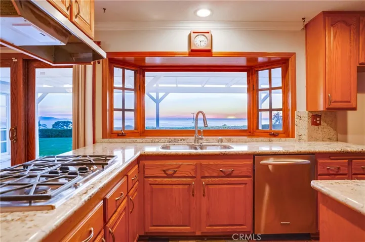 30735 Rue De La Pierre, Rancho Palos Verdes, California 90275