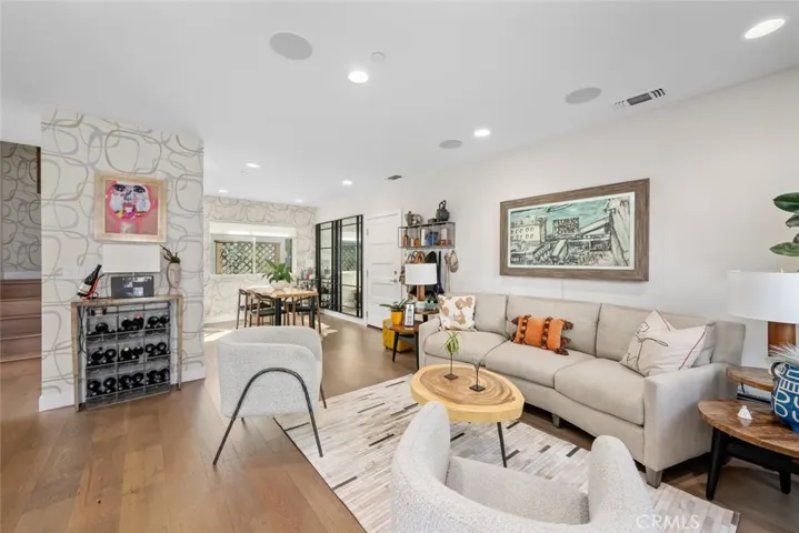 Open concept floor plan