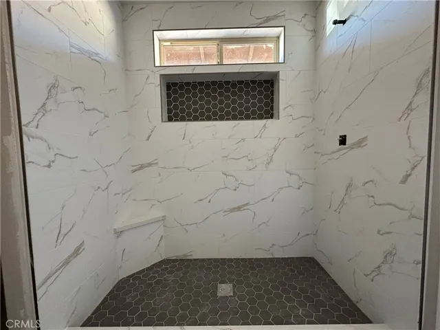 24140 Shoshone Road, Apple Valley, California 92307
