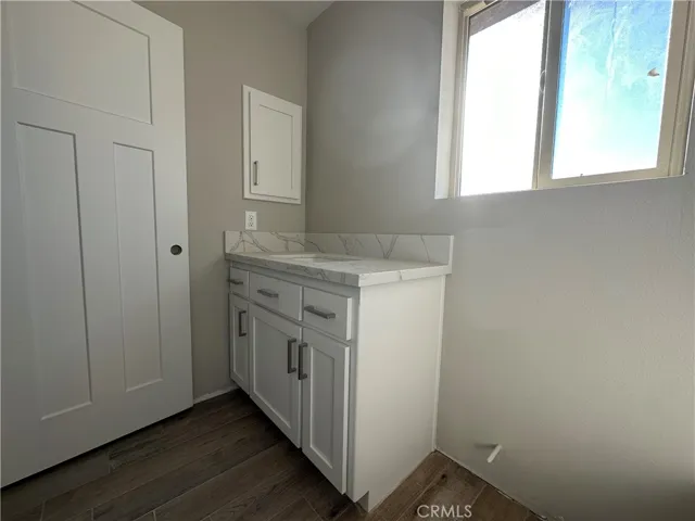24140 Shoshone Road, Apple Valley, California 92307