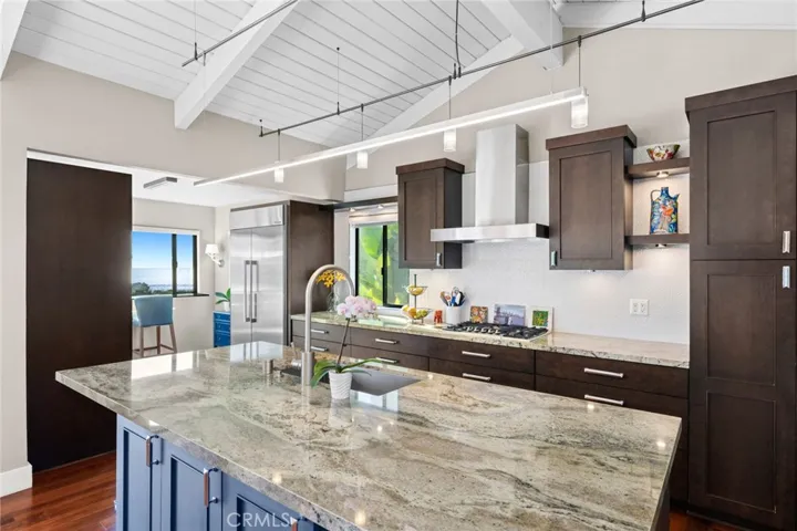 968 Oriole Drive, Laguna Beach, California 92651
