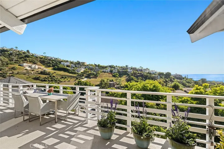 968 Oriole Drive, Laguna Beach, California 92651