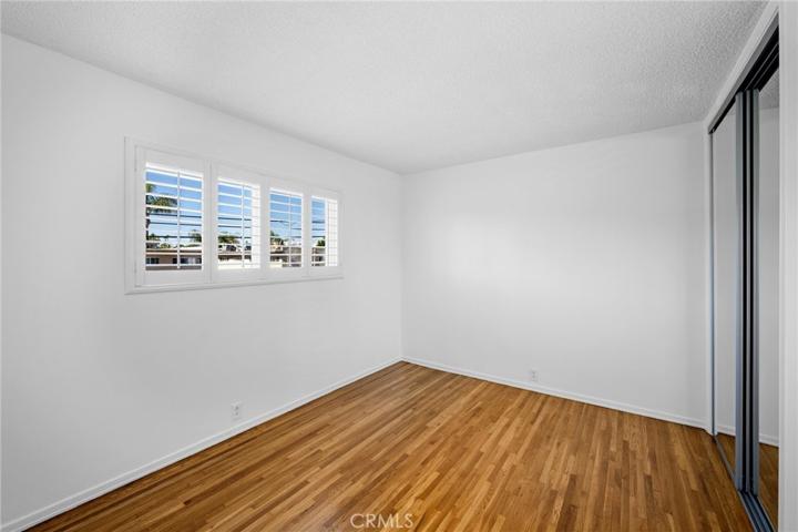 6259 Coldwater Canyon Avenue Unit 17, Valley Glen, California 91606