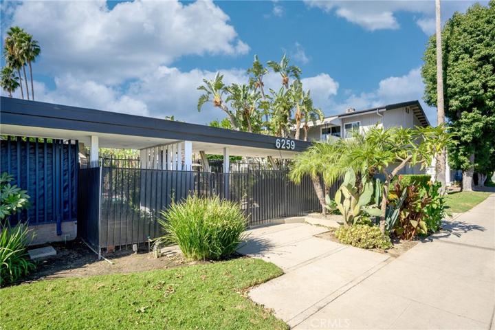 6259 Coldwater Canyon Avenue Unit 17, Valley Glen, California 91606