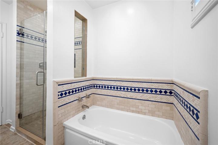 6259 Coldwater Canyon Avenue Unit 17, Valley Glen, California 91606