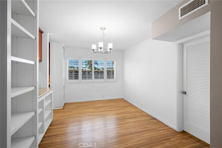 6259 Coldwater Canyon Avenue Unit 17, Valley Glen, California 91606