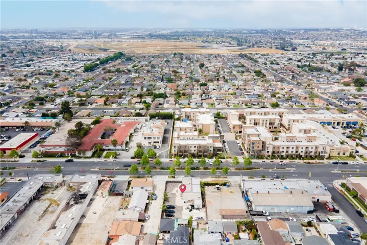 404 E Carson Street, Carson, California 90745