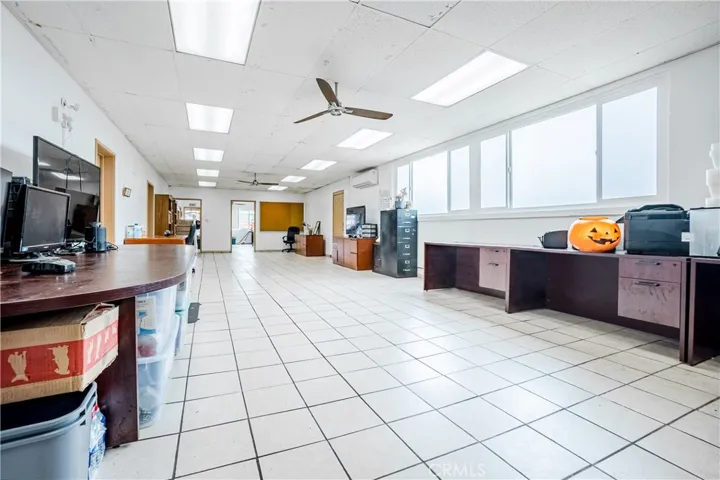 404 E Carson Street, Carson, California 90745