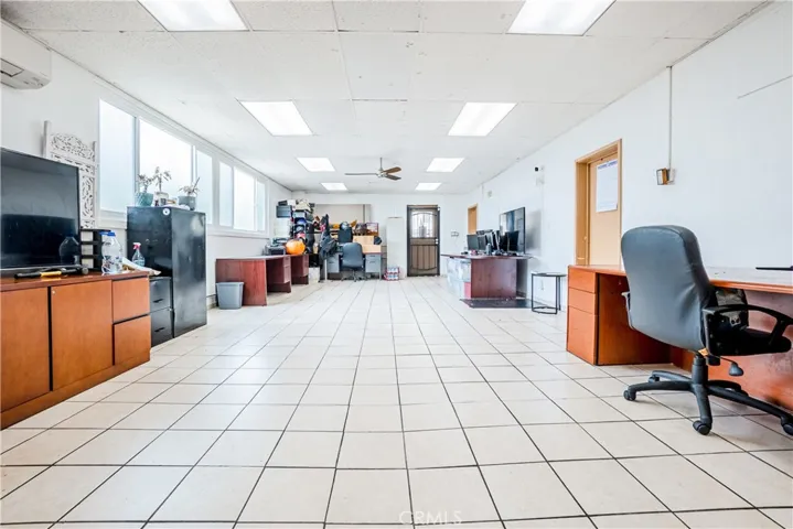 Assembly area facing to the main entrance of the building.