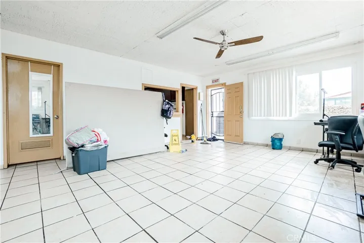 404 E Carson Street, Carson, California 90745