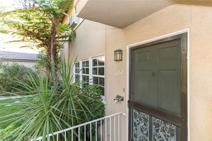 1100 N Verdugo Road, Glendale, California 91206