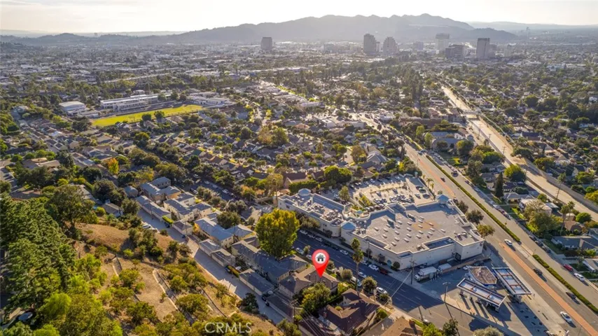1100 N Verdugo Road, Glendale, California 91206
