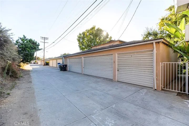 1100 N Verdugo Road, Glendale, California 91206