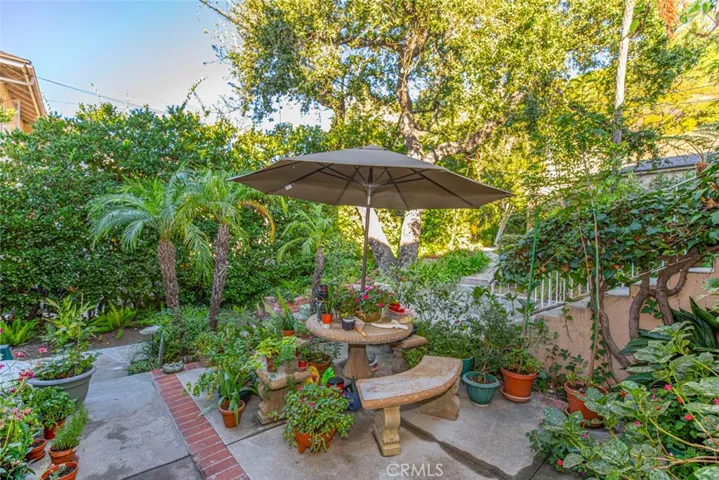 1100 N Verdugo Road, Glendale, California 91206