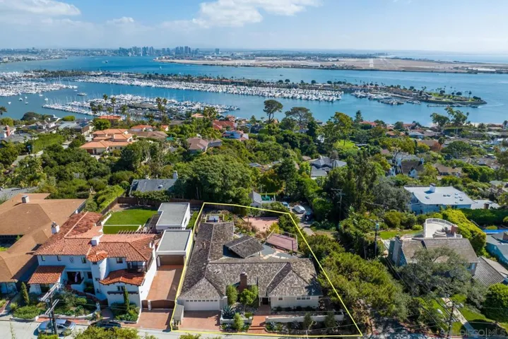 605 San Gorgonio St, San Diego, California 92106