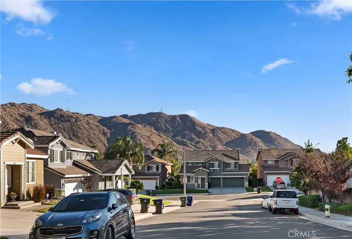 1426 Hallberry Drive, Riverside, California 92507