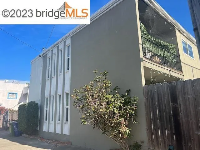2113 10th St, Berkeley, California 94710