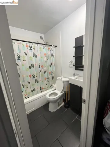 2113 10th St, Berkeley, California 94710
