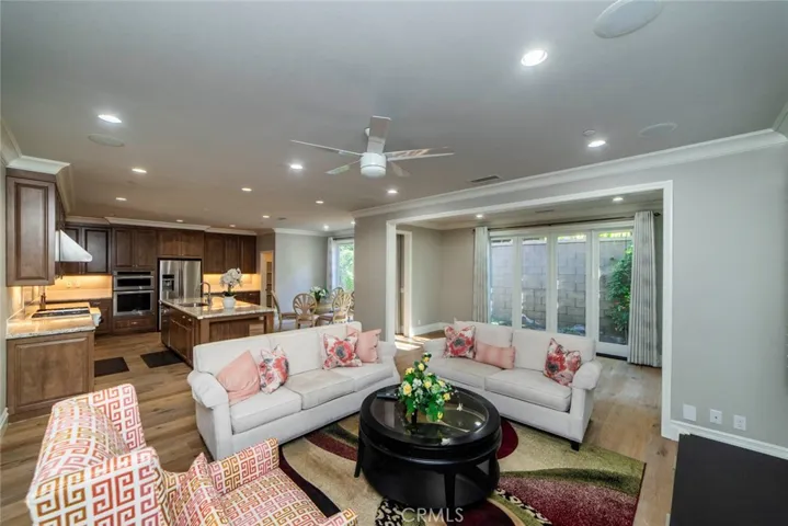 115 Chestnut, Irvine, California 92620