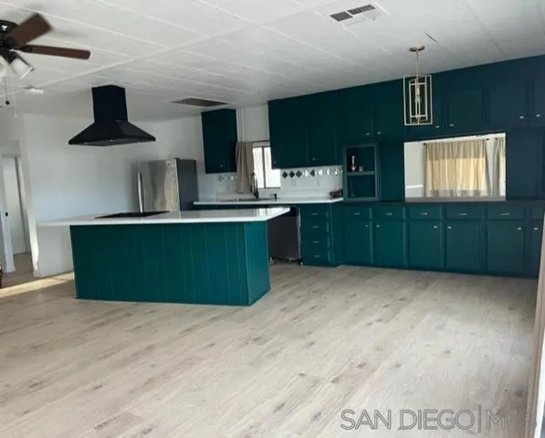 2003 Bayview Heights Dr. Unit 6, San Diego, California 92105