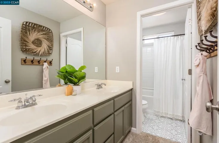 1310 Brookdale Ct, Brentwood, California 94513