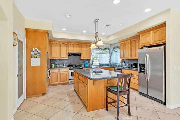 720 Creelman Lane, Ramona, California 92065