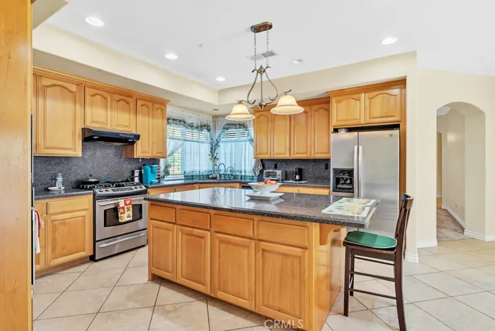 720 Creelman Lane, Ramona, California 92065