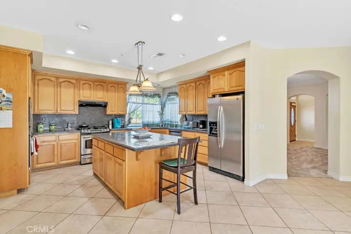 720 Creelman Lane, Ramona, California 92065