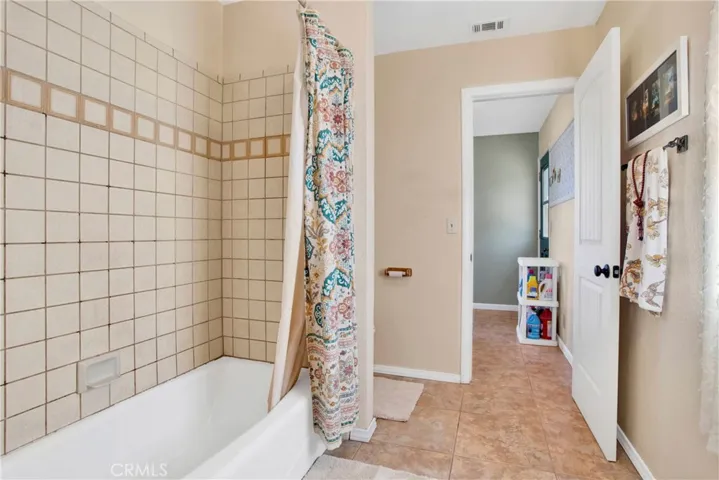 7850 Calpella Avenue, Hesperia, California 92345