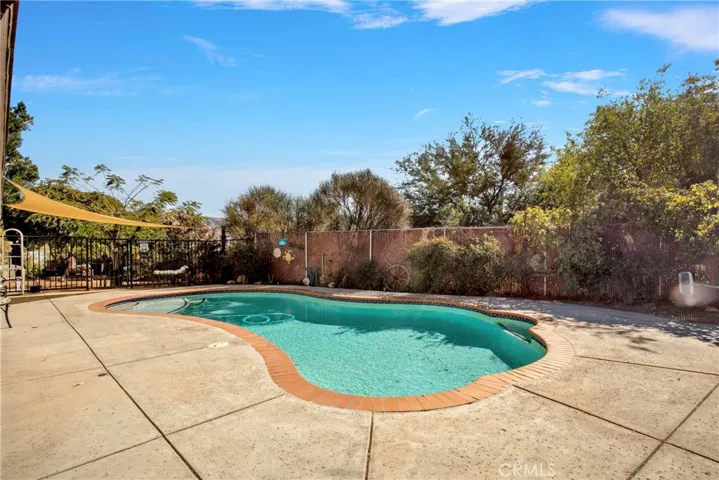 7850 Calpella Avenue, Hesperia, California 92345
