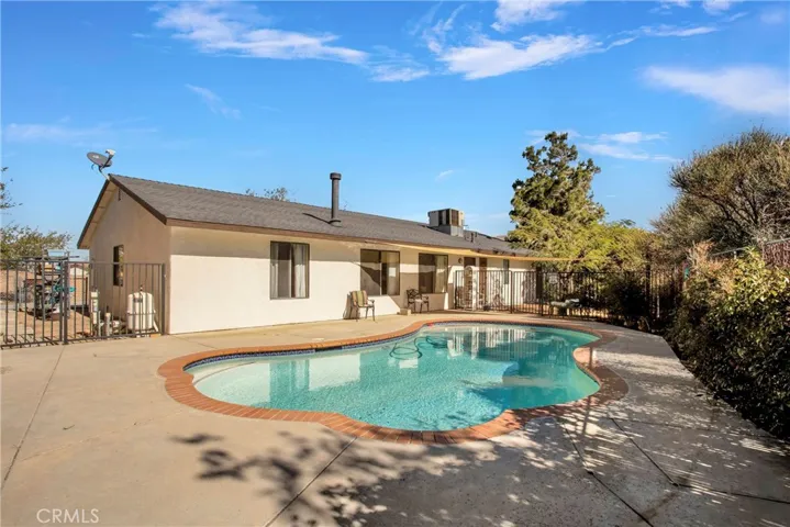 7850 Calpella Avenue, Hesperia, California 92345