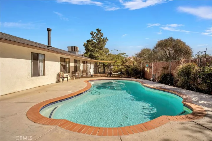 7850 Calpella Avenue, Hesperia, California 92345